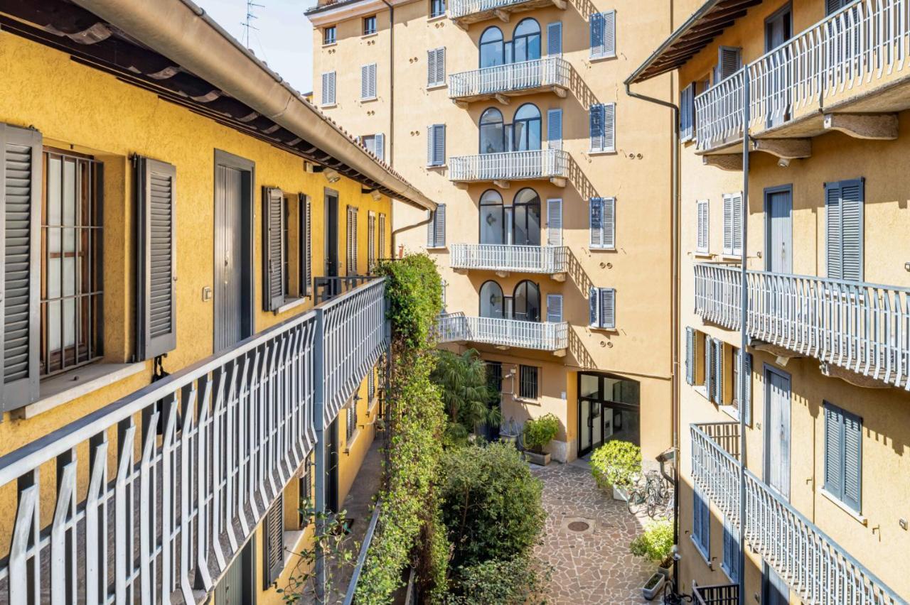 Easylife - Romantico Appartamento Sulla Darsena Milano Exterior foto