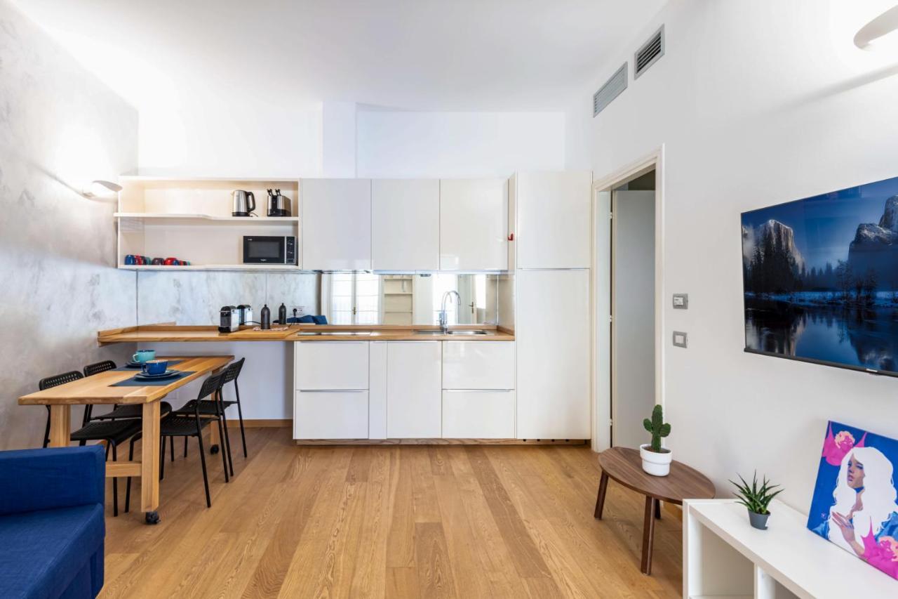 Easylife - Romantico Appartamento Sulla Darsena Milano Exterior foto