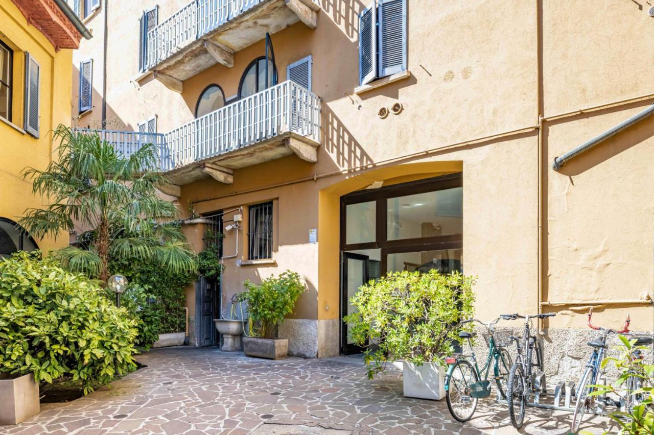 Easylife - Romantico Appartamento Sulla Darsena Milano Exterior foto